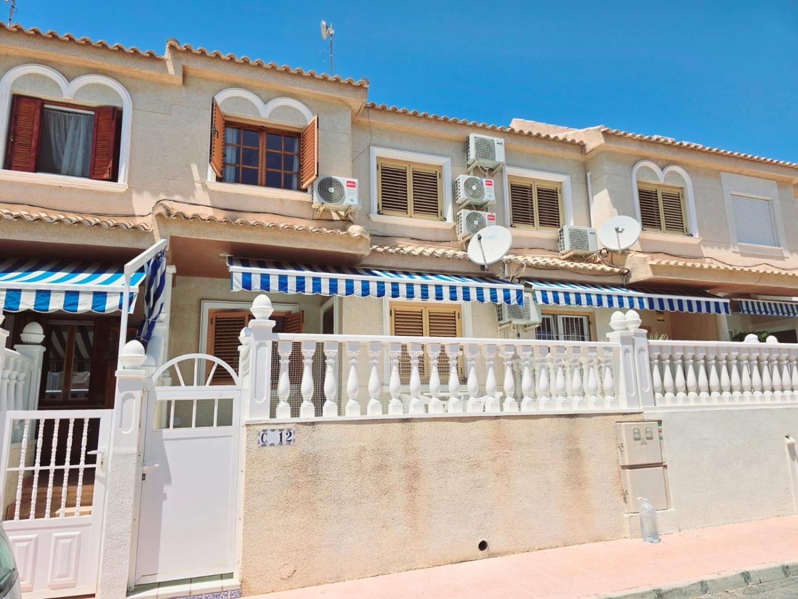 Apartament-Bungalow La Mata Torrevieja Villa Dış mekan fotoğraf